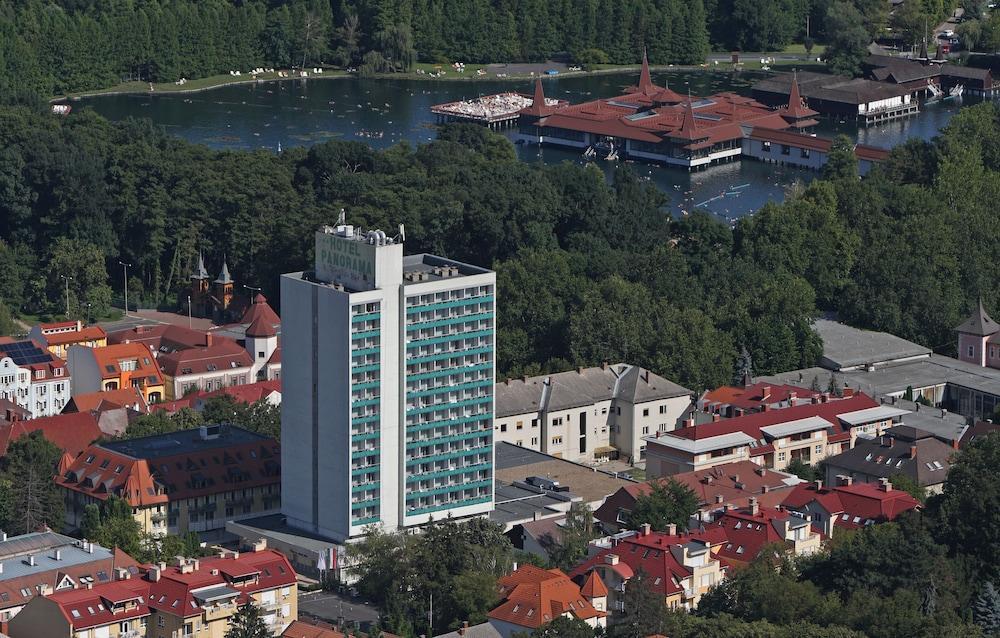 Hunguest Hotel Panorama Heviz Exterior photo